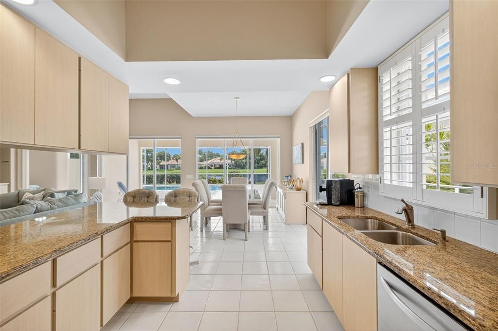 For Sale: $695,000 (3 beds, 2 baths, 1983 Square Feet)