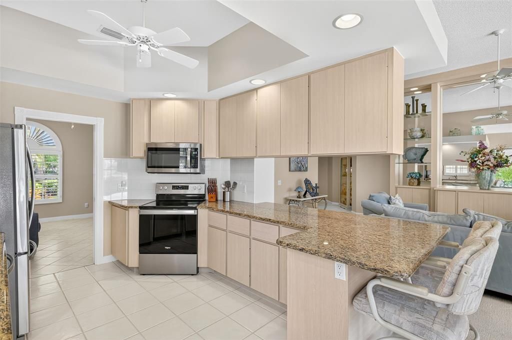 For Sale: $695,000 (3 beds, 2 baths, 1983 Square Feet)