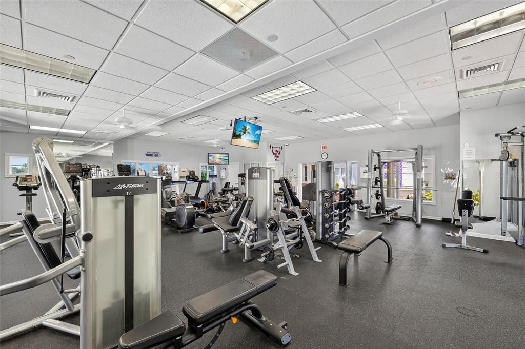 For Sale: $695,000 (3 beds, 2 baths, 1983 Square Feet)