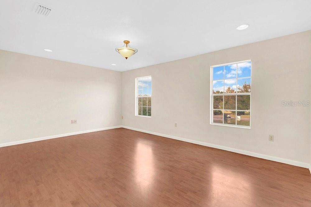 待售: $764,900 (5 贝兹, 3 浴室, 3739 平方英尺)