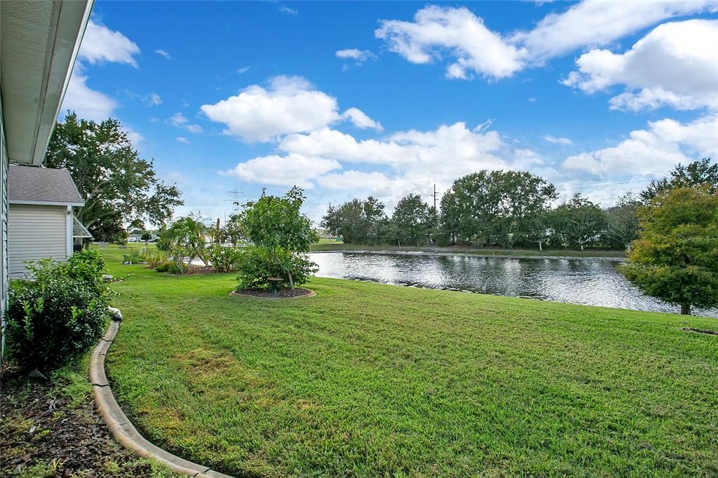 Active With Contract: $235,000 (2 beds, 2 baths, 1176 Square Feet)