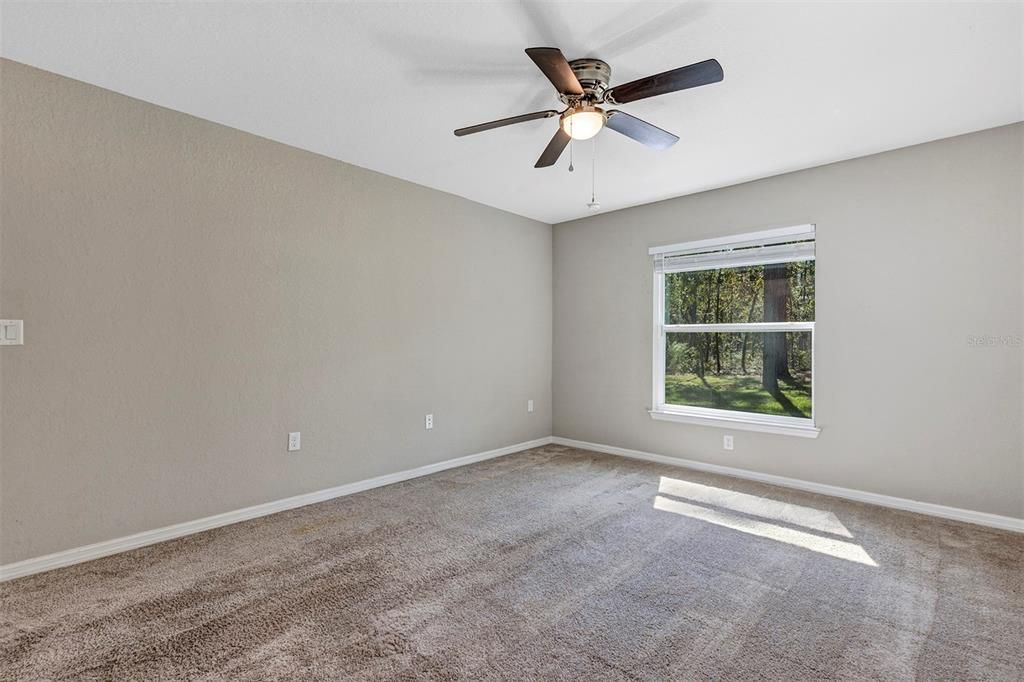 Activo con contrato: $299,900 (3 camas, 2 baños, 1398 Pies cuadrados)