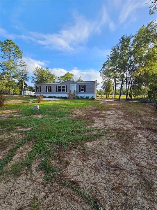 Activo con contrato: $198,999 (3 camas, 2 baños, 1352 Pies cuadrados)