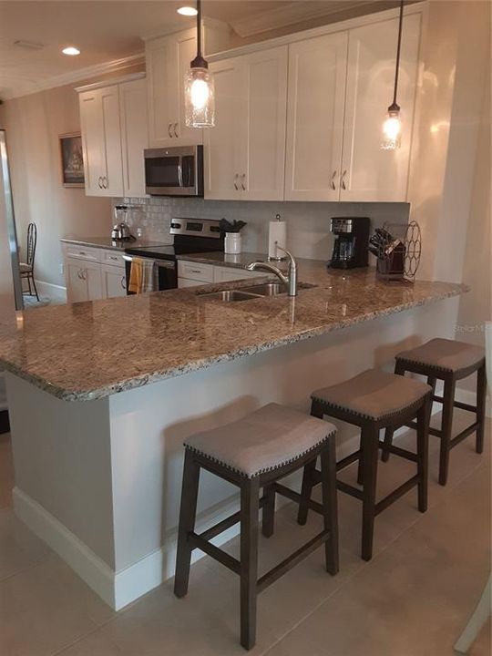 For Rent: $4,400 (2 beds, 2 baths, 1528 Square Feet)