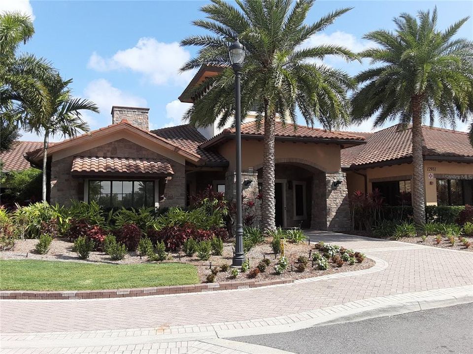 For Rent: $4,400 (2 beds, 2 baths, 1528 Square Feet)