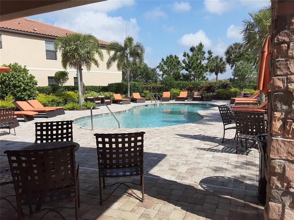 For Rent: $4,400 (2 beds, 2 baths, 1528 Square Feet)