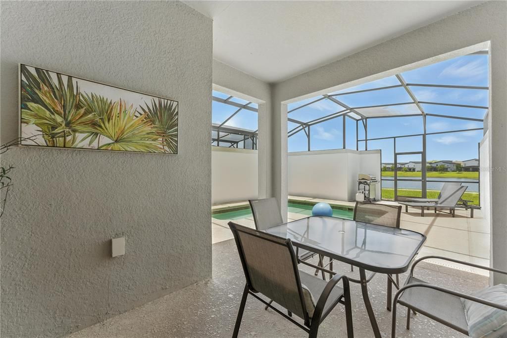 For Sale: $515,000 (4 beds, 3 baths, 1914 Square Feet)