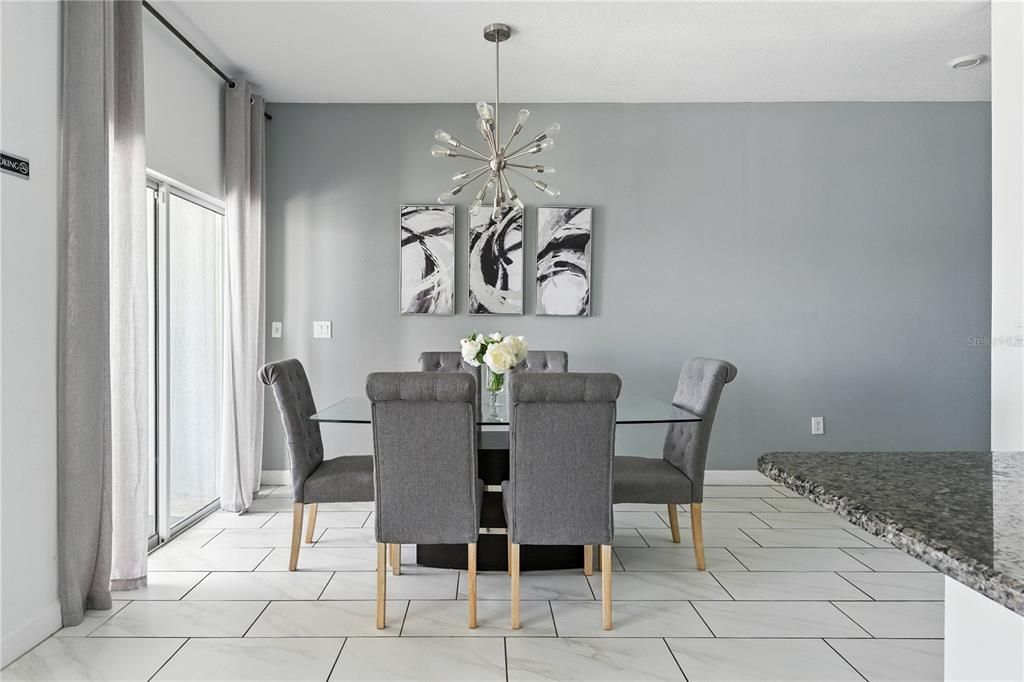 For Sale: $515,000 (4 beds, 3 baths, 1914 Square Feet)