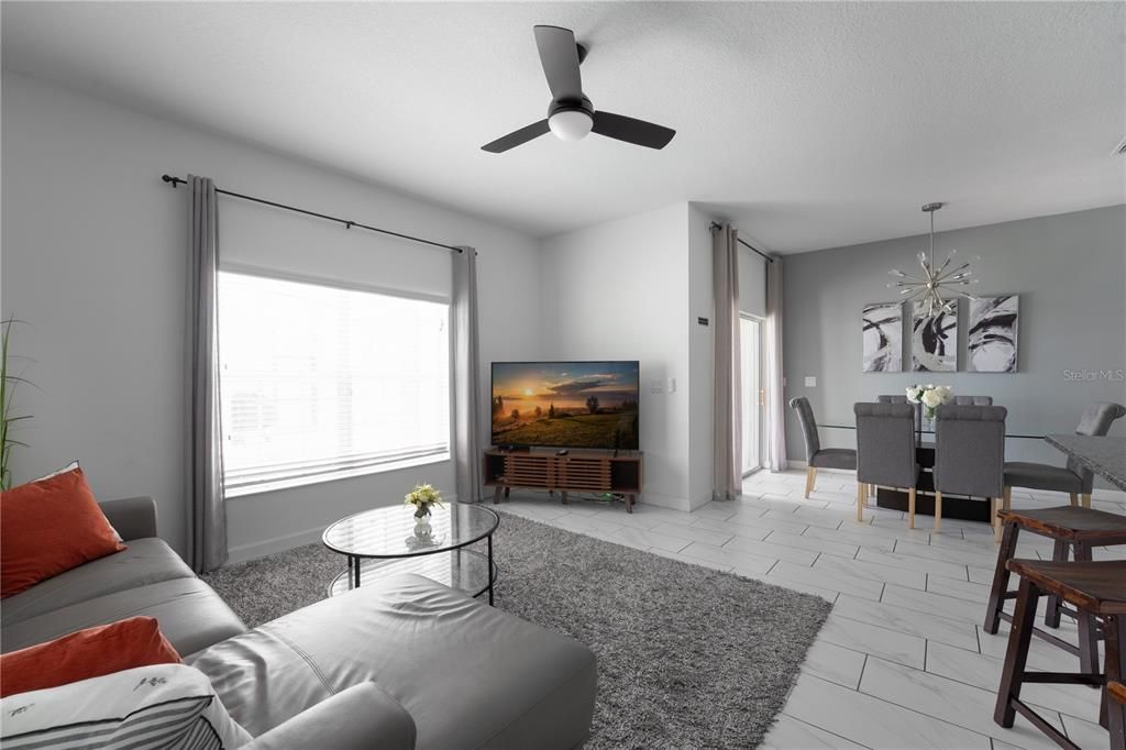 For Sale: $515,000 (4 beds, 3 baths, 1914 Square Feet)