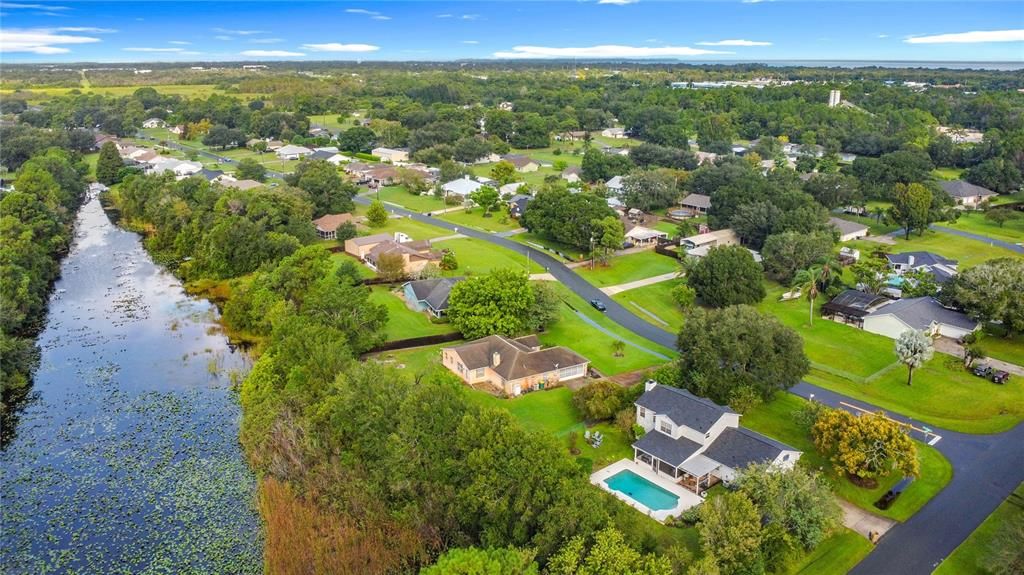 For Sale: $379,000 (3 beds, 2 baths, 1939 Square Feet)