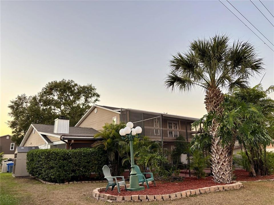 En Venta: $499,000 (4 camas, 2 baños, 2436 Pies cuadrados)