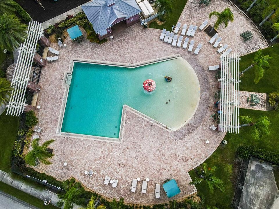 Под контрактом: $244,900 (2 спален, 2 ванн, 1285 Квадратных фут)