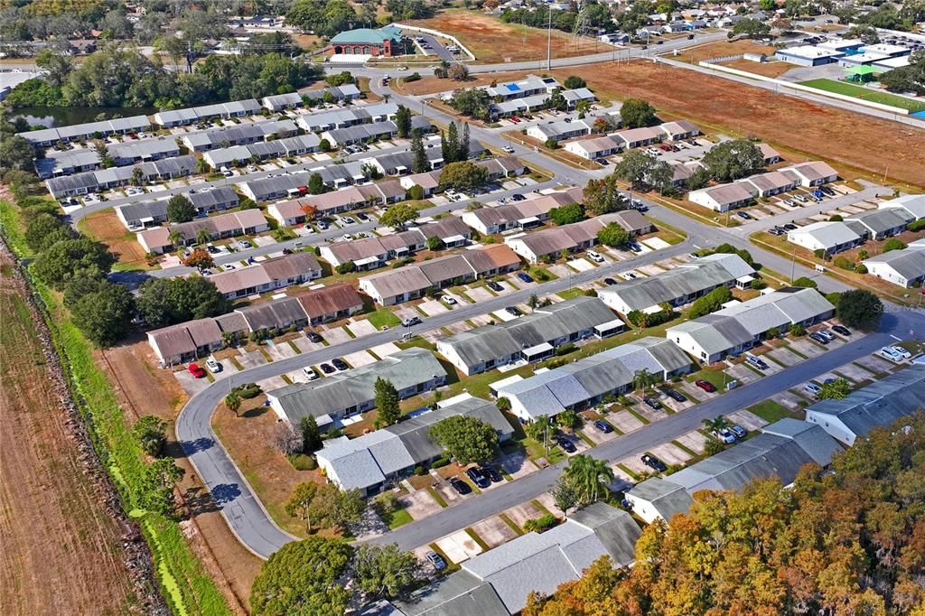 Active With Contract: $1,550 (2 beds, 2 baths, 960 Square Feet)