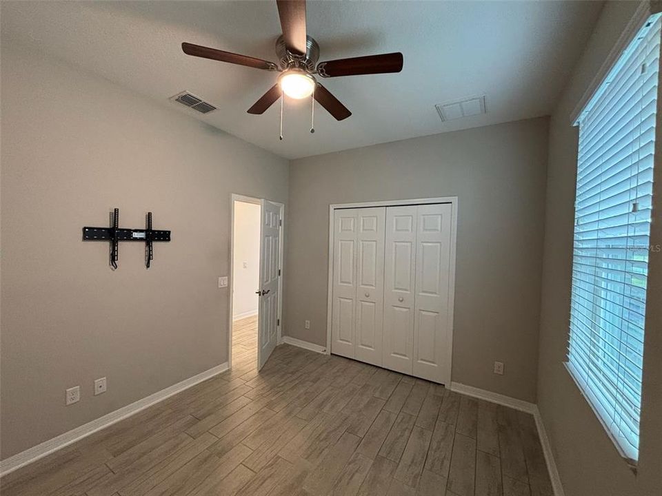 待售: $595,000 (4 贝兹, 3 浴室, 2615 平方英尺)