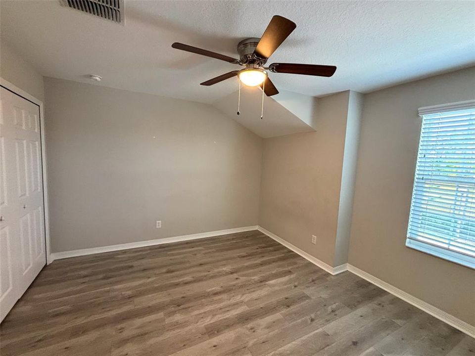 待售: $595,000 (4 贝兹, 3 浴室, 2615 平方英尺)