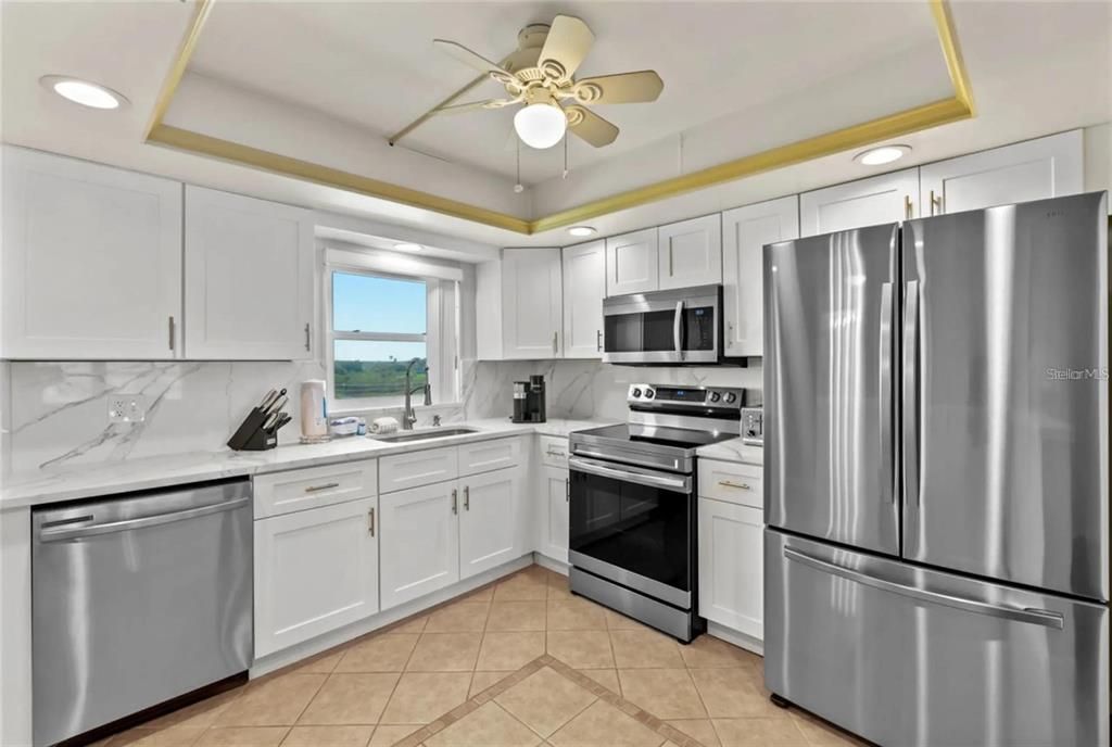 В аренду: $2,000 (2 спален, 1 ванн, 860 Квадратных фут)