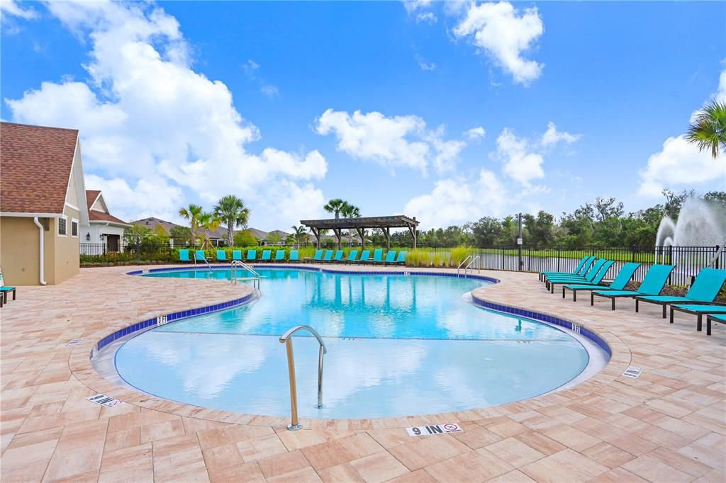 For Sale: $439,990 (5 beds, 3 baths, 2453 Square Feet)