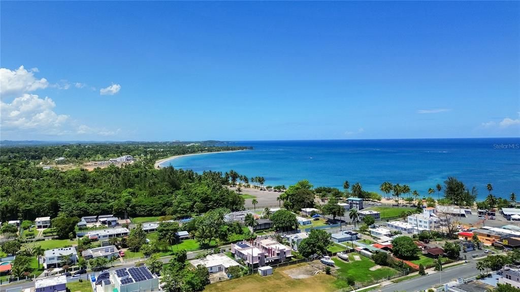 For Sale: $799,000 (4 beds, 3 baths, 2100 Square Feet)