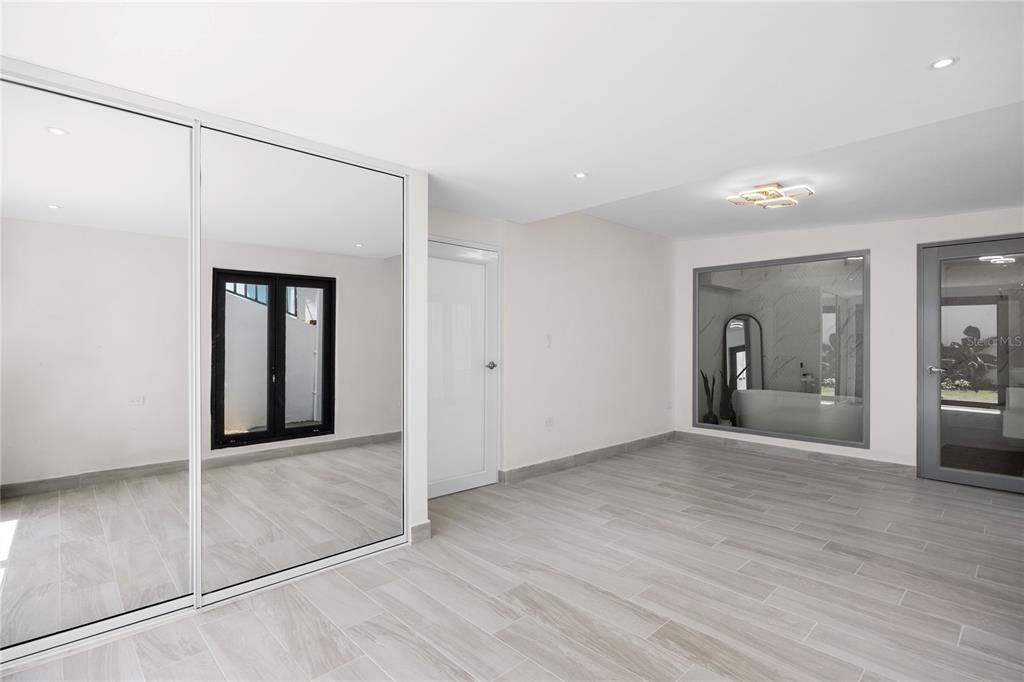 For Sale: $799,000 (4 beds, 3 baths, 2100 Square Feet)