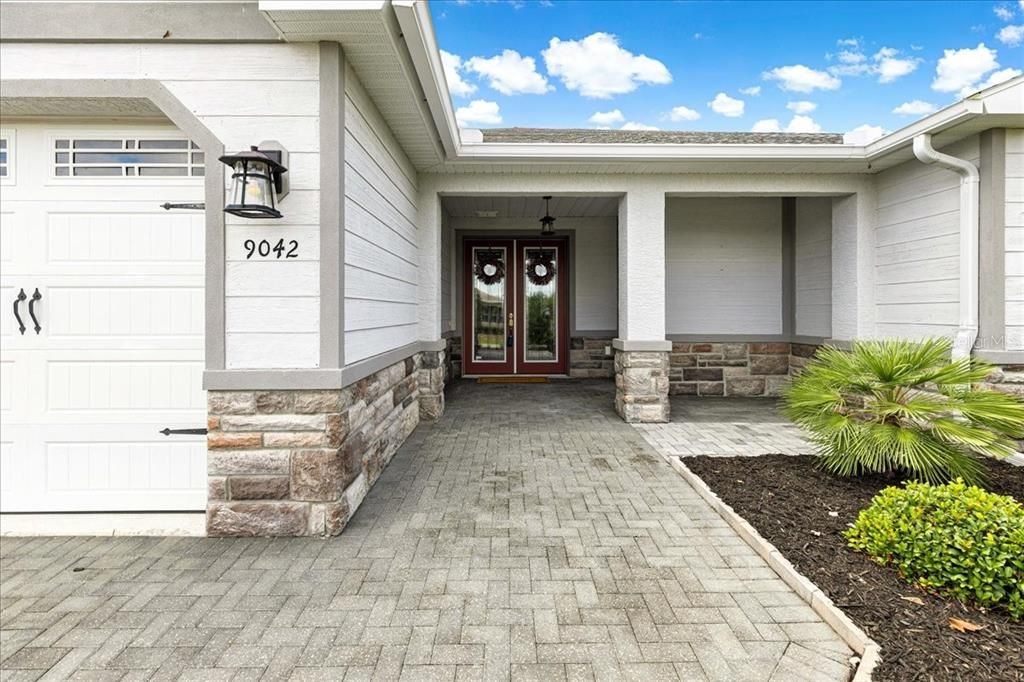 For Sale: $575,000 (3 beds, 3 baths, 2815 Square Feet)