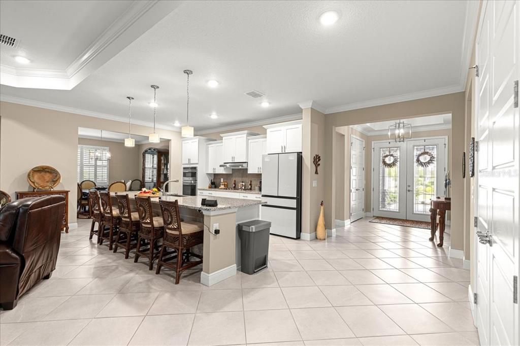 For Sale: $575,000 (3 beds, 3 baths, 2815 Square Feet)