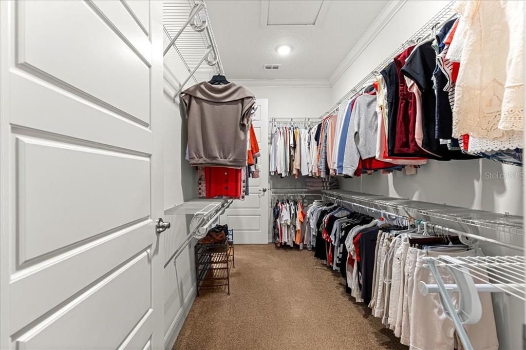 For Sale: $575,000 (3 beds, 3 baths, 2815 Square Feet)