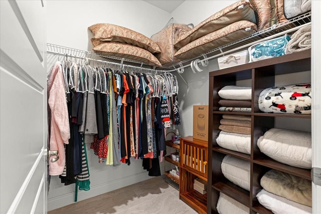 For Sale: $575,000 (3 beds, 3 baths, 2815 Square Feet)