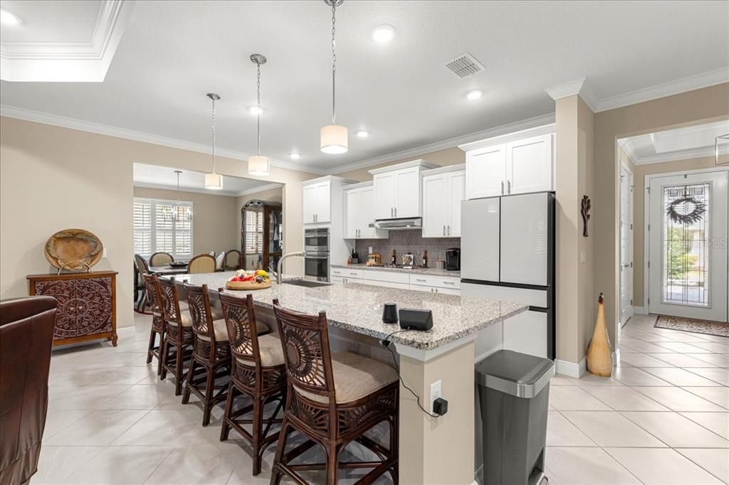 For Sale: $575,000 (3 beds, 3 baths, 2815 Square Feet)