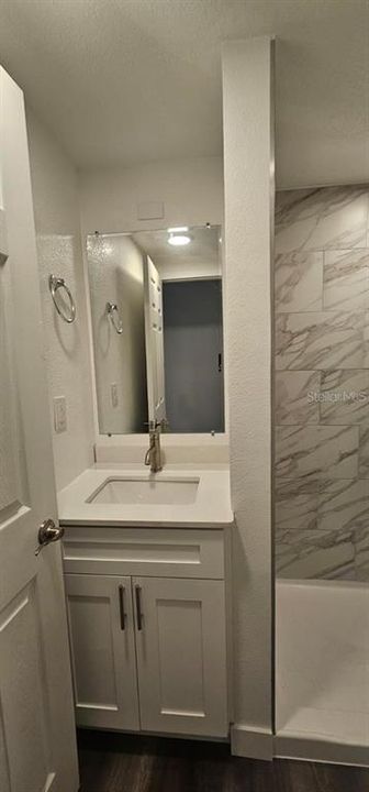 En Venta: $249,000 (3 camas, 2 baños, 1323 Pies cuadrados)