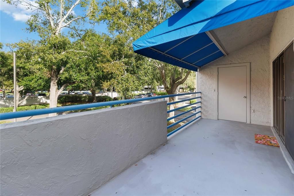 For Sale: $315,900 (2 beds, 2 baths, 1164 Square Feet)