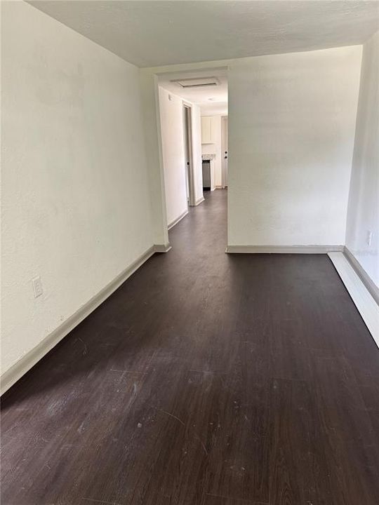 En Venta: $204,900 (4 camas, 0 baños, 1224 Pies cuadrados)