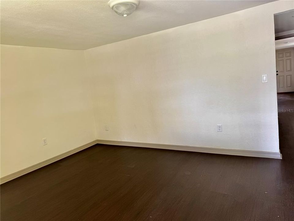 En Venta: $204,900 (4 camas, 0 baños, 1224 Pies cuadrados)