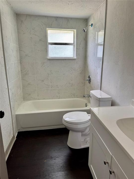 En Venta: $204,900 (4 camas, 0 baños, 1224 Pies cuadrados)