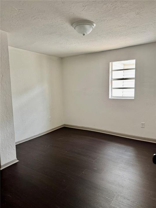 En Venta: $204,900 (4 camas, 0 baños, 1224 Pies cuadrados)