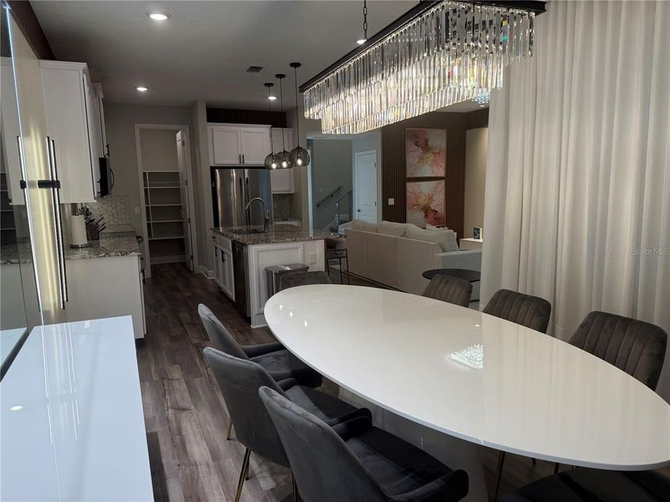 На продажу: $690,000 (3 спален, 2 ванн, 1804 Квадратных фут)