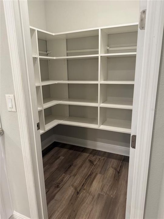 На продажу: $690,000 (3 спален, 2 ванн, 1804 Квадратных фут)