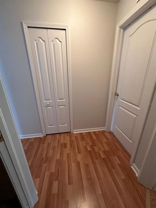 Activo con contrato: $2,700 (3 camas, 2 baños, 1835 Pies cuadrados)