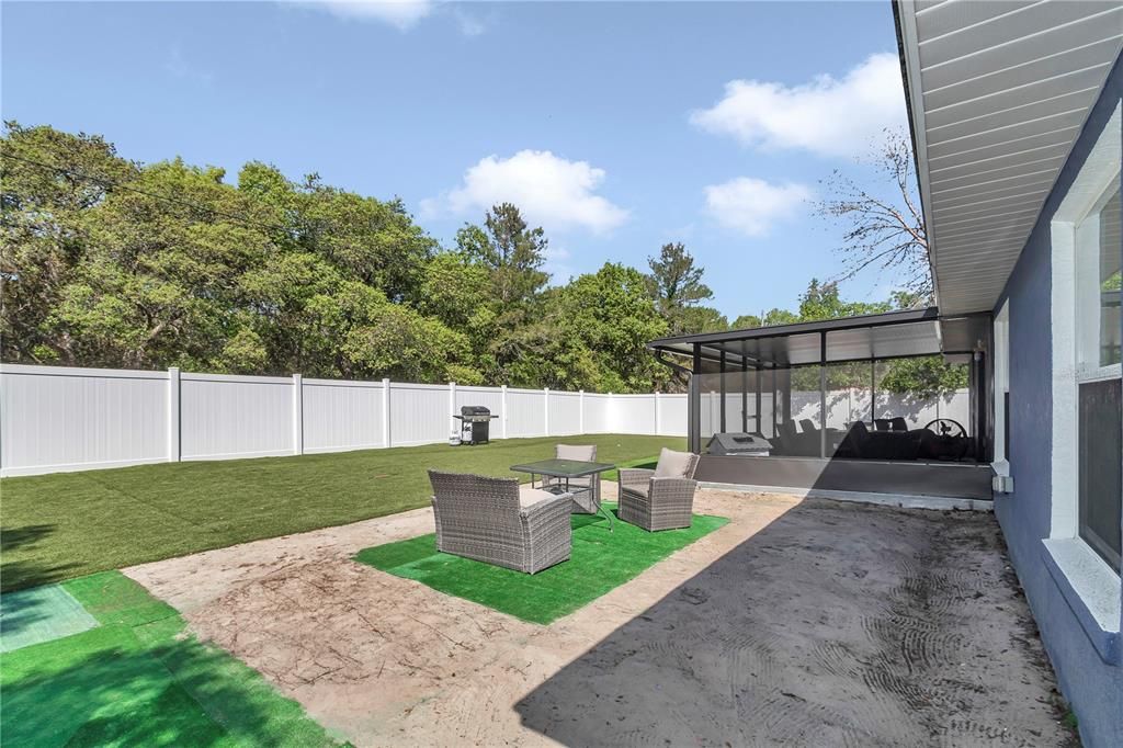 En Venta: $285,000 (4 camas, 2 baños, 1777 Pies cuadrados)