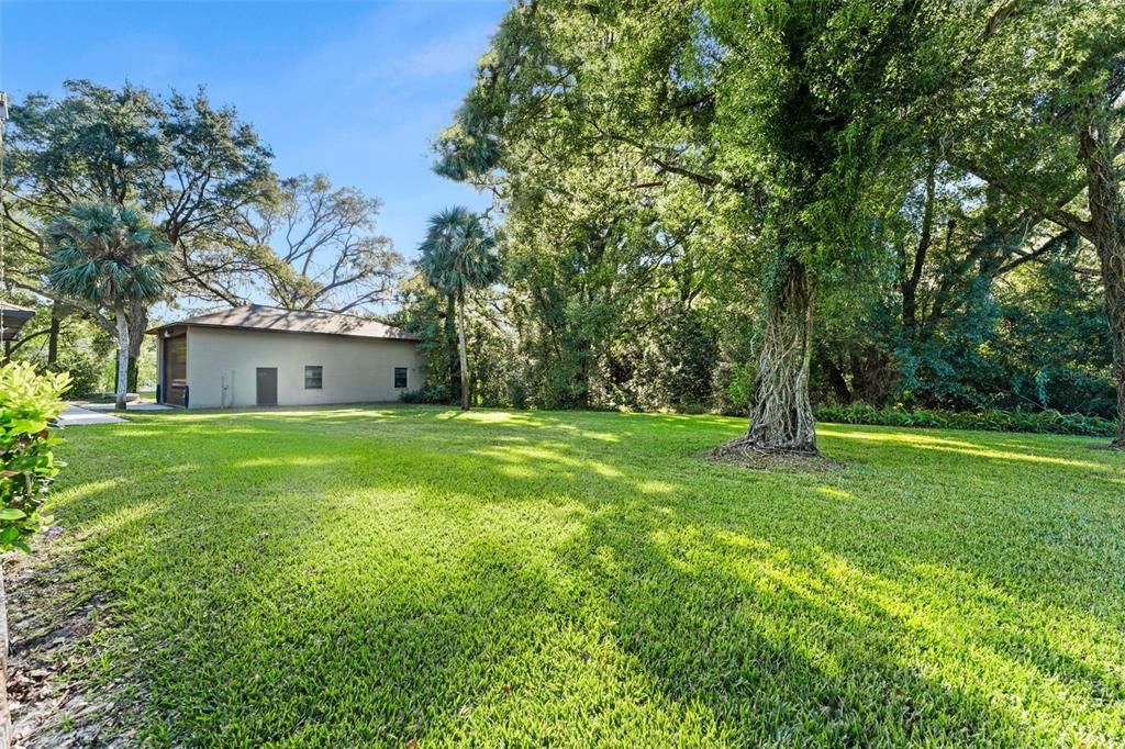 Active With Contract: $692,500 (3 beds, 2 baths, 2873 Square Feet)