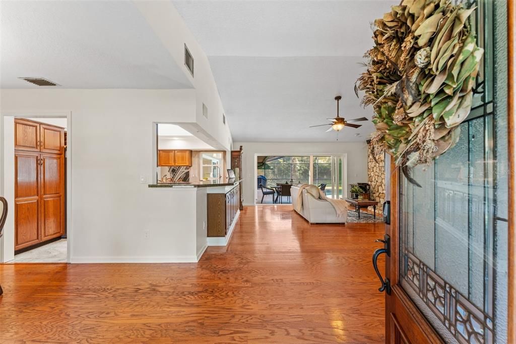 Active With Contract: $692,500 (3 beds, 2 baths, 2873 Square Feet)