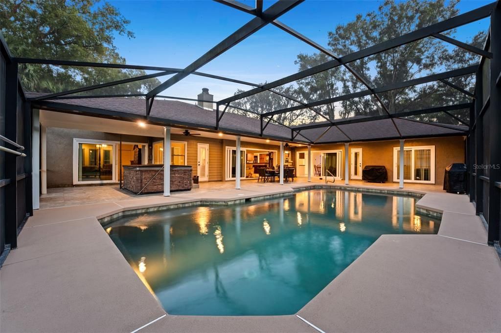 Active With Contract: $692,500 (3 beds, 2 baths, 2873 Square Feet)