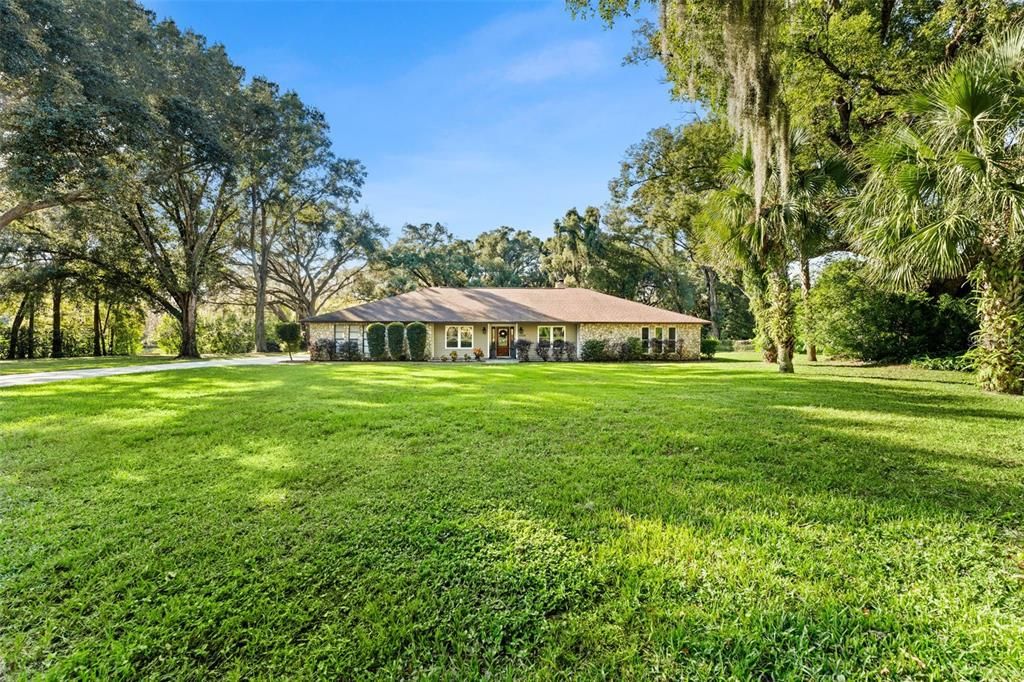Active With Contract: $692,500 (3 beds, 2 baths, 2873 Square Feet)