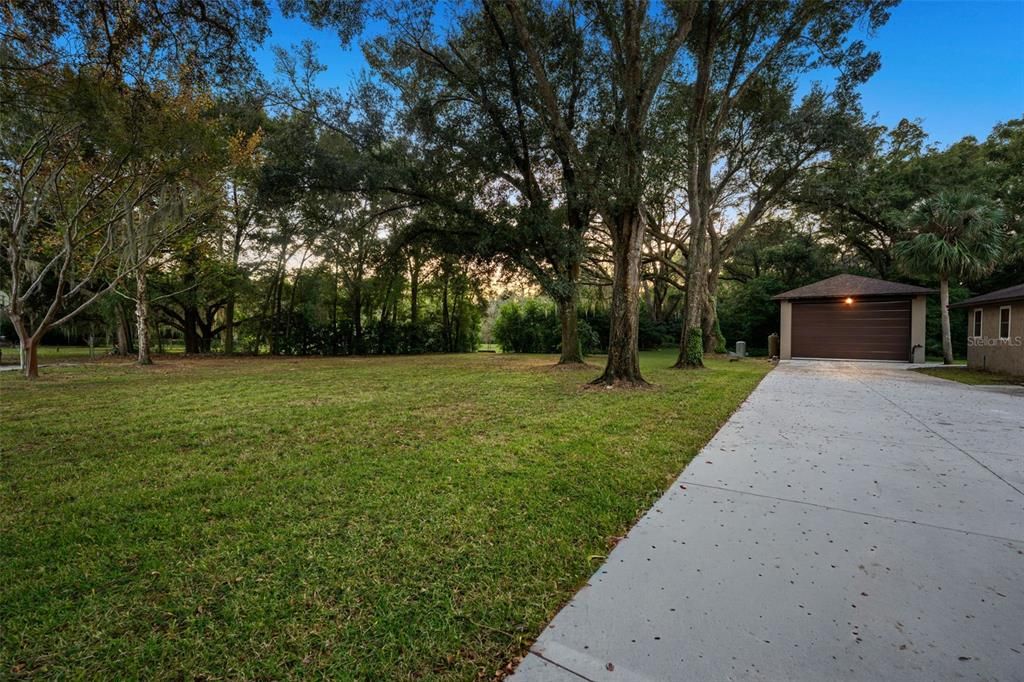 Active With Contract: $692,500 (3 beds, 2 baths, 2873 Square Feet)
