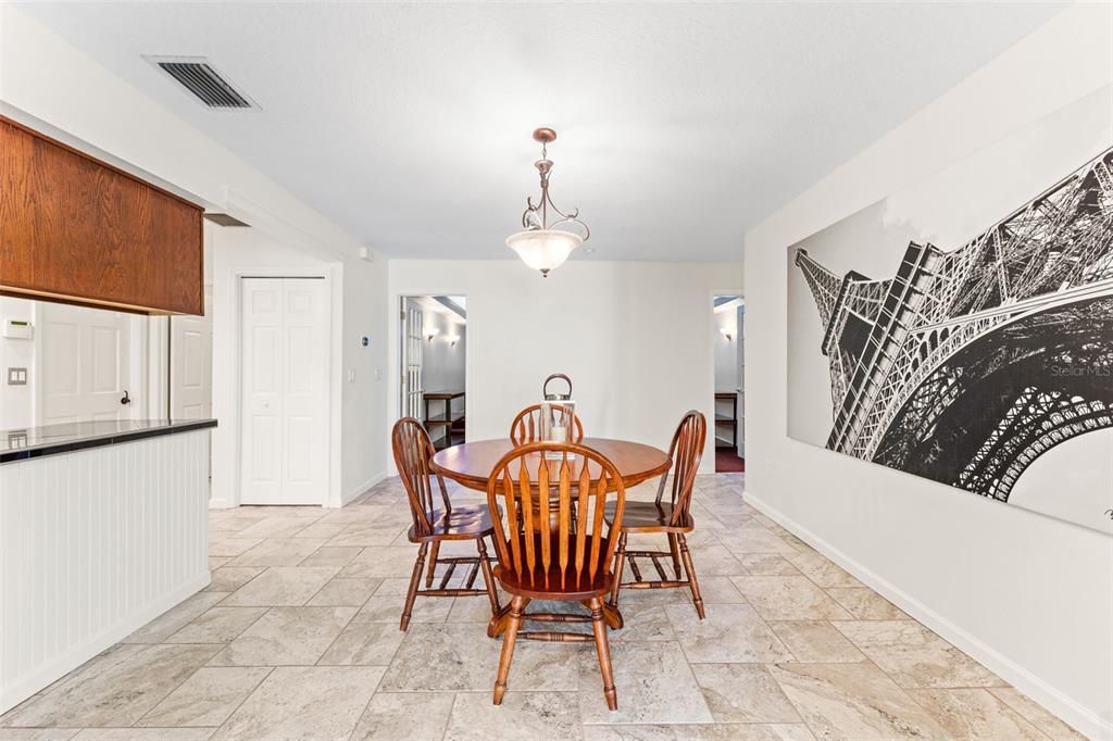 Active With Contract: $692,500 (3 beds, 2 baths, 2873 Square Feet)