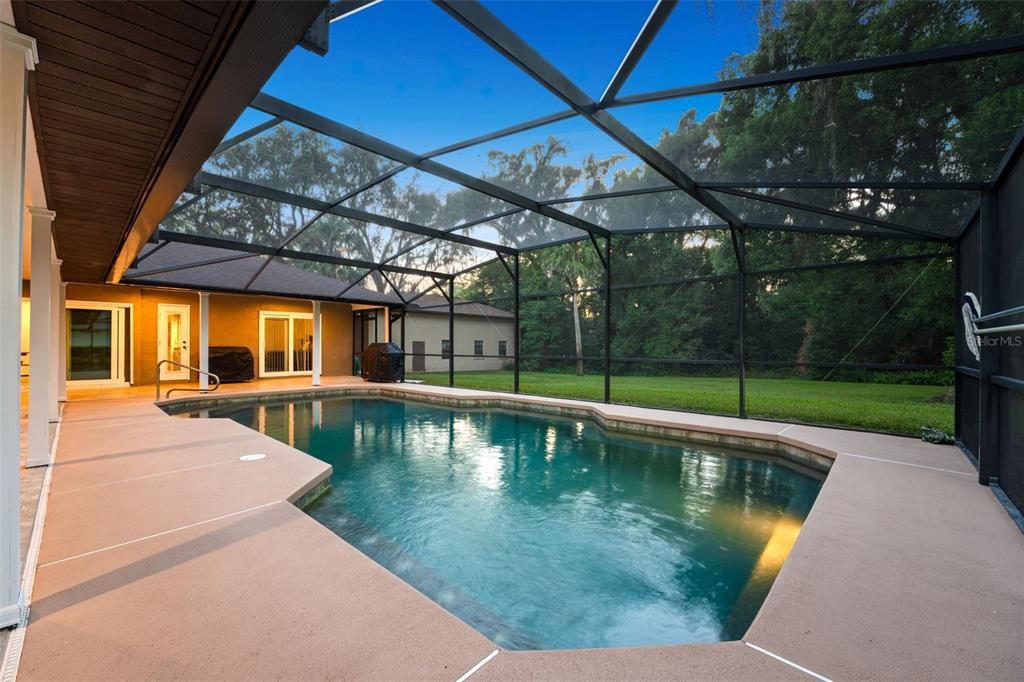 Active With Contract: $692,500 (3 beds, 2 baths, 2873 Square Feet)