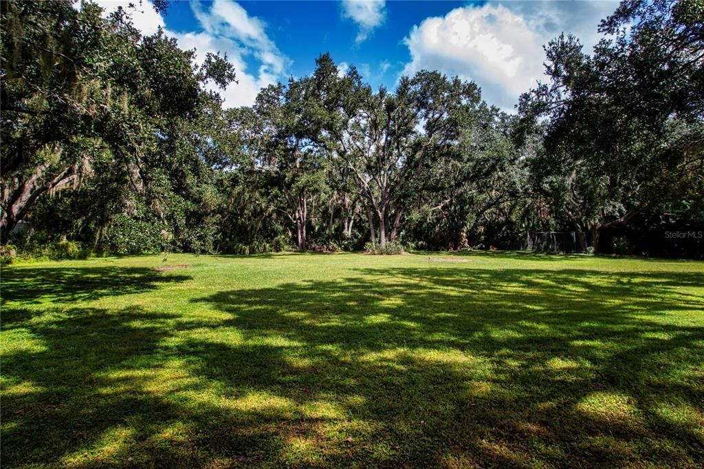 En Venta: $545,000 (3 camas, 2 baños, 2584 Pies cuadrados)