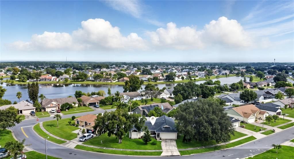 Active With Contract: $389,900 (3 beds, 2 baths, 1648 Square Feet)