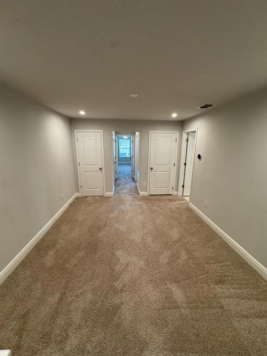 出租: $2,550 (3 贝兹, 2 浴室, 1713 平方英尺)