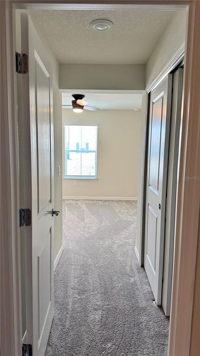 Activo con contrato: $2,199 (3 camas, 2 baños, 1699 Pies cuadrados)