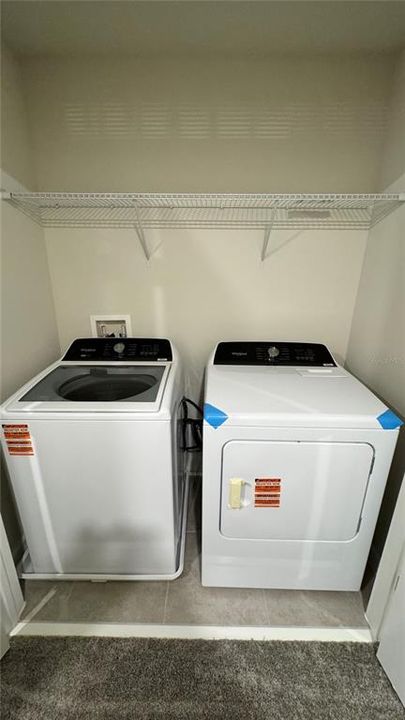 Activo con contrato: $2,199 (3 camas, 2 baños, 1699 Pies cuadrados)